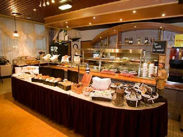 Maritime Hotel